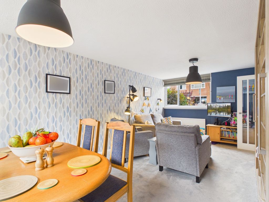 Property photo 3 of 13 Ewemove - York Road Sale - Dining Room