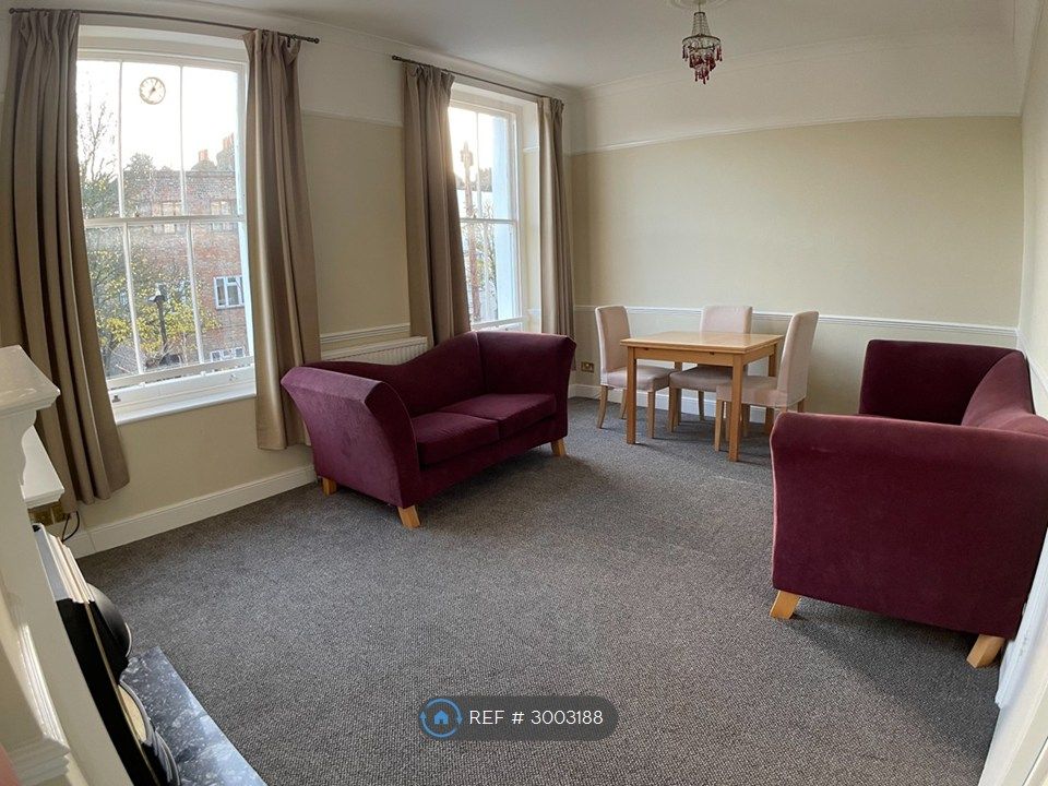 Property photo 2 of 7 Lounge