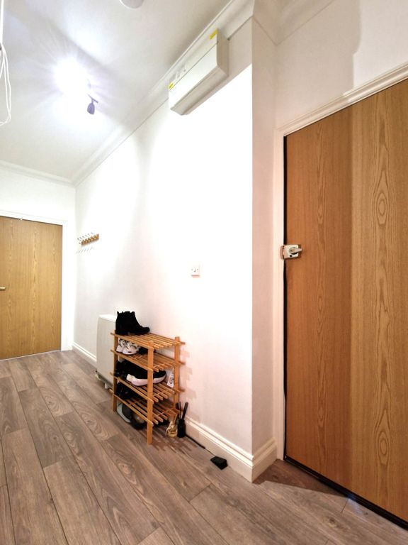 Property photo 2 of 13 Gallery