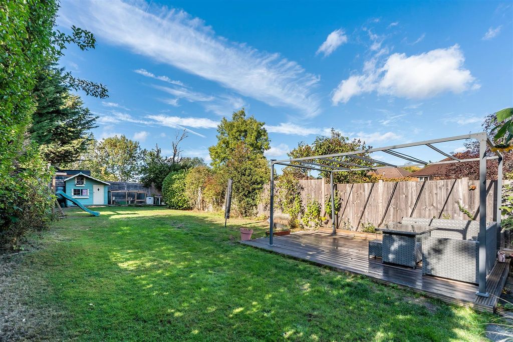 Property photo 3 of 15 1-Raymead-Way-19.Jpg