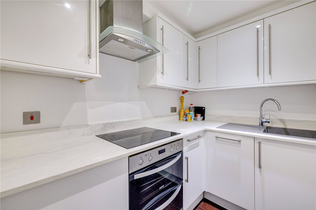 Property photo 2 of 8 Picture No. 03