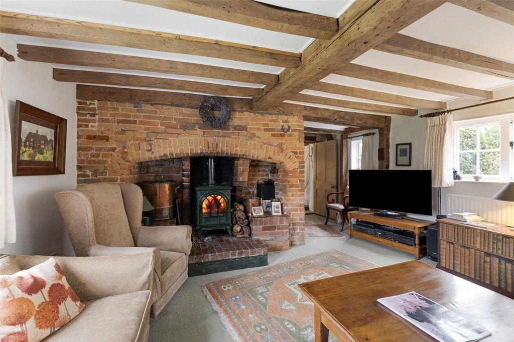 Property photo 2 of 14 Sitting Room