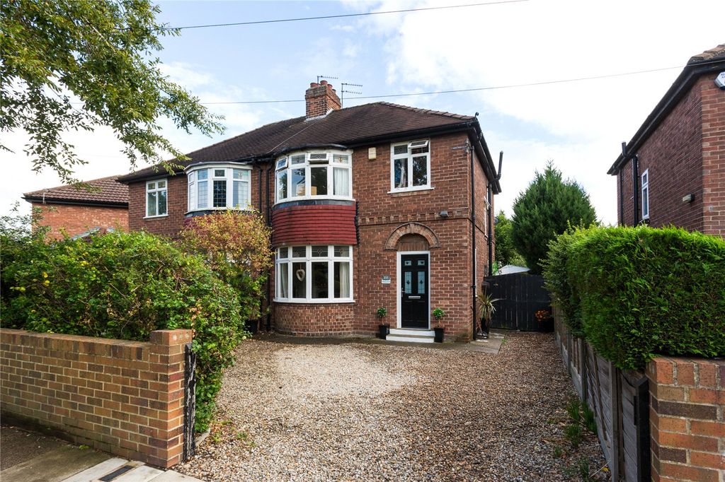 Property photo 1 of 14 Photos