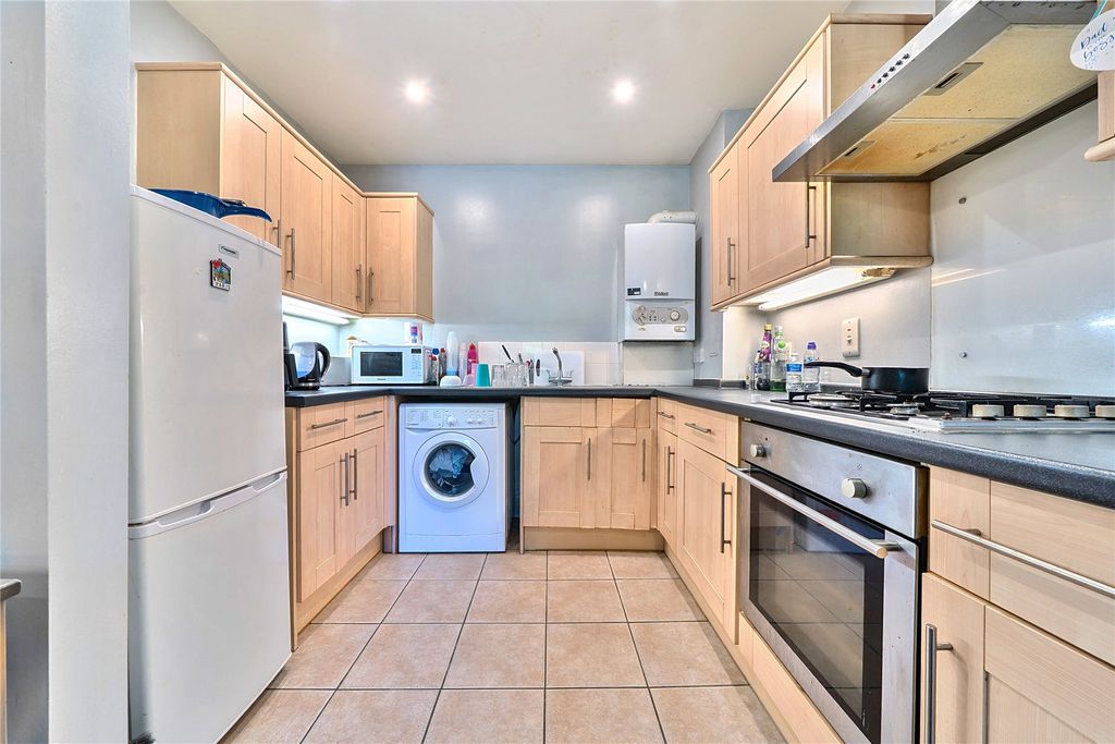 Property photo 3 of 11 Picture No. 14