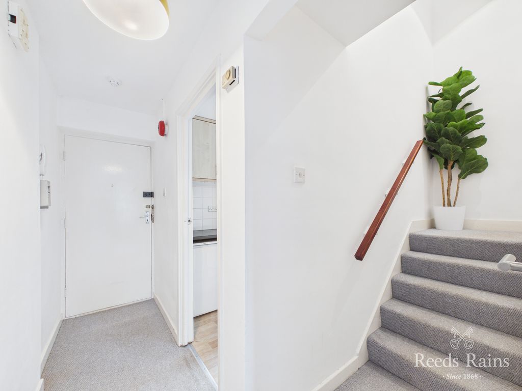 Property photo 3 of 22