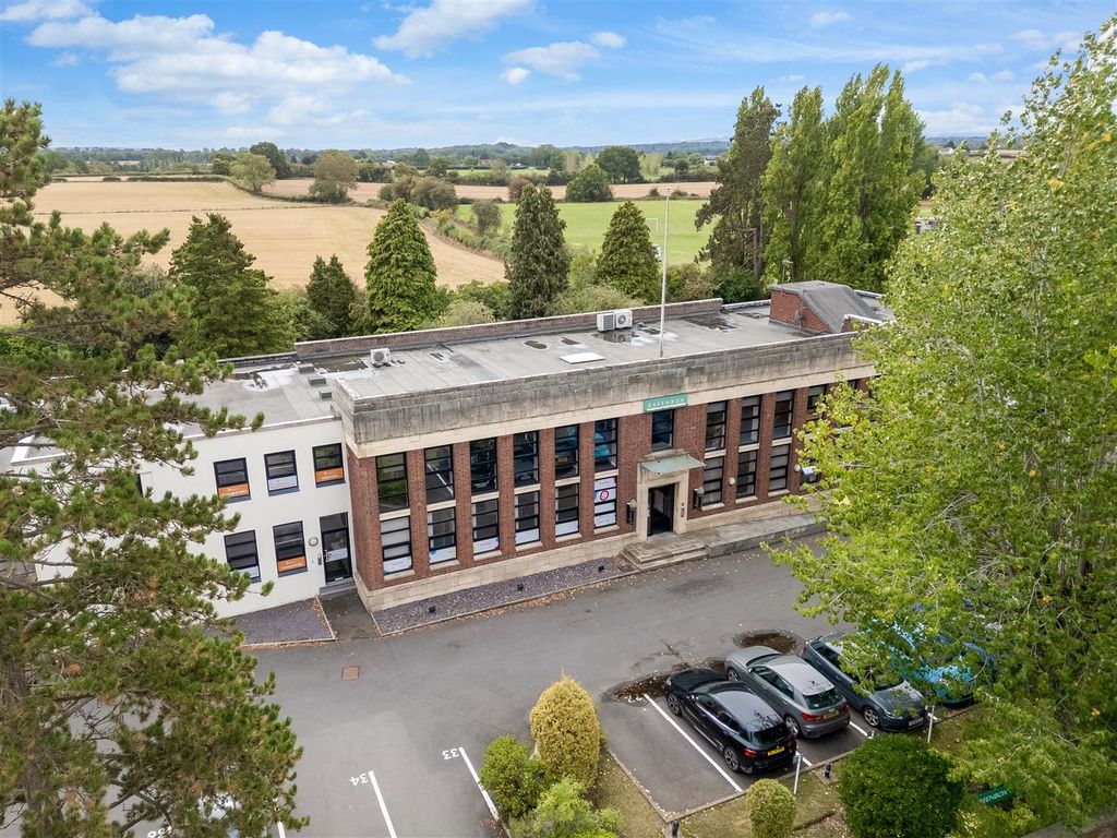 Property photo 2 of 21 7 Greenbox 1857-7.Jpg