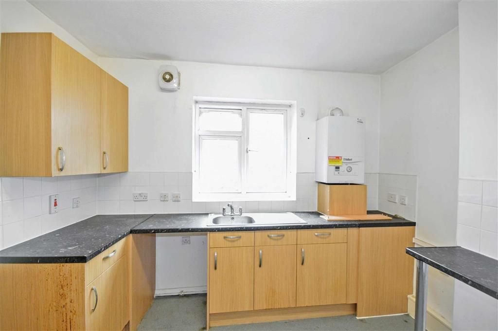 Property photo 3 of 5