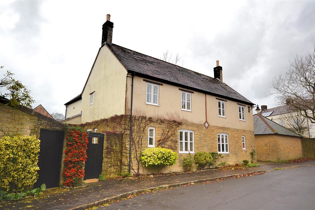 Property photo 1 of 16 1 (4).Png