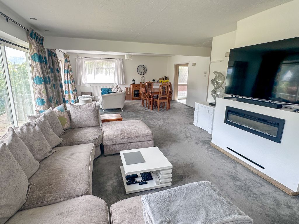Property photo 3 of 10 Img_1501