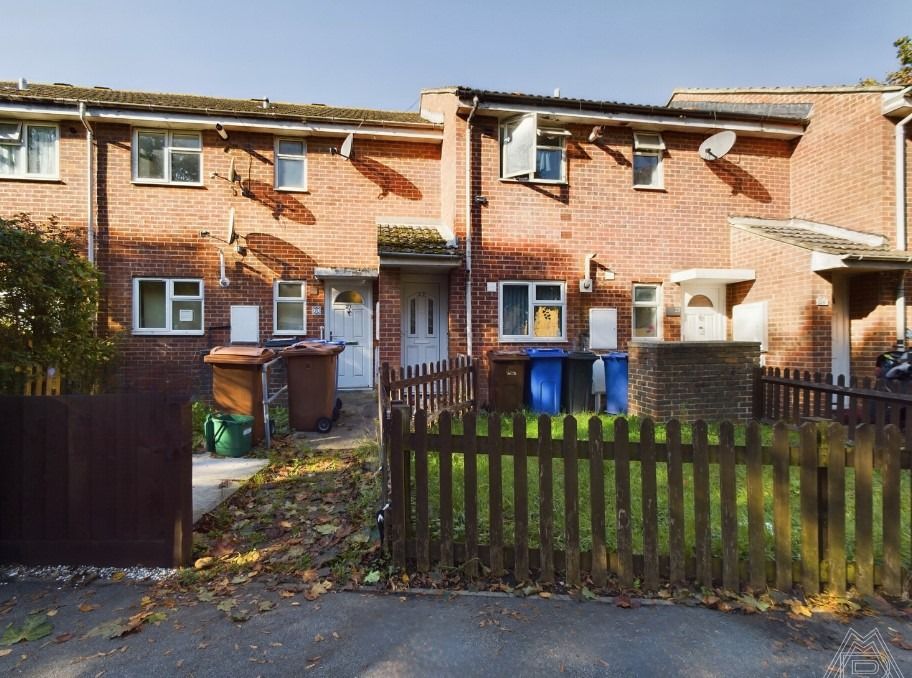 Property photo 1 of 9 3670181