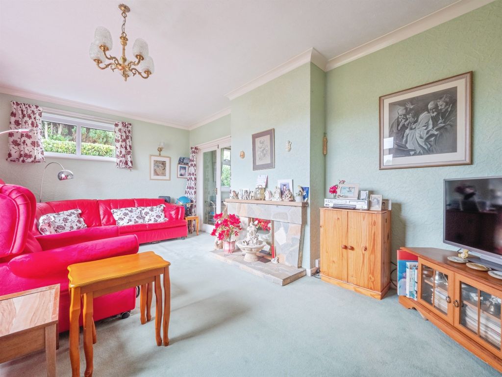 Property photo 2 of 20