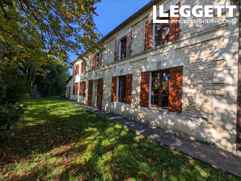 Property photo 2 of 10