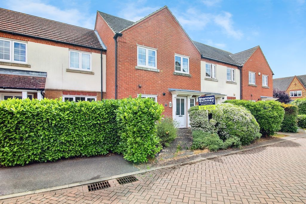 Property photo 1 of 4 Front