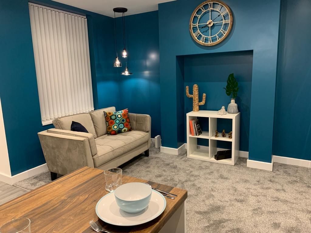 Property photo 2 of 6 Kitchen Communal Area