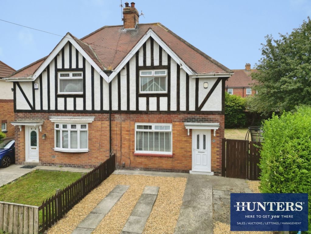 Property photo 1 of 19 External