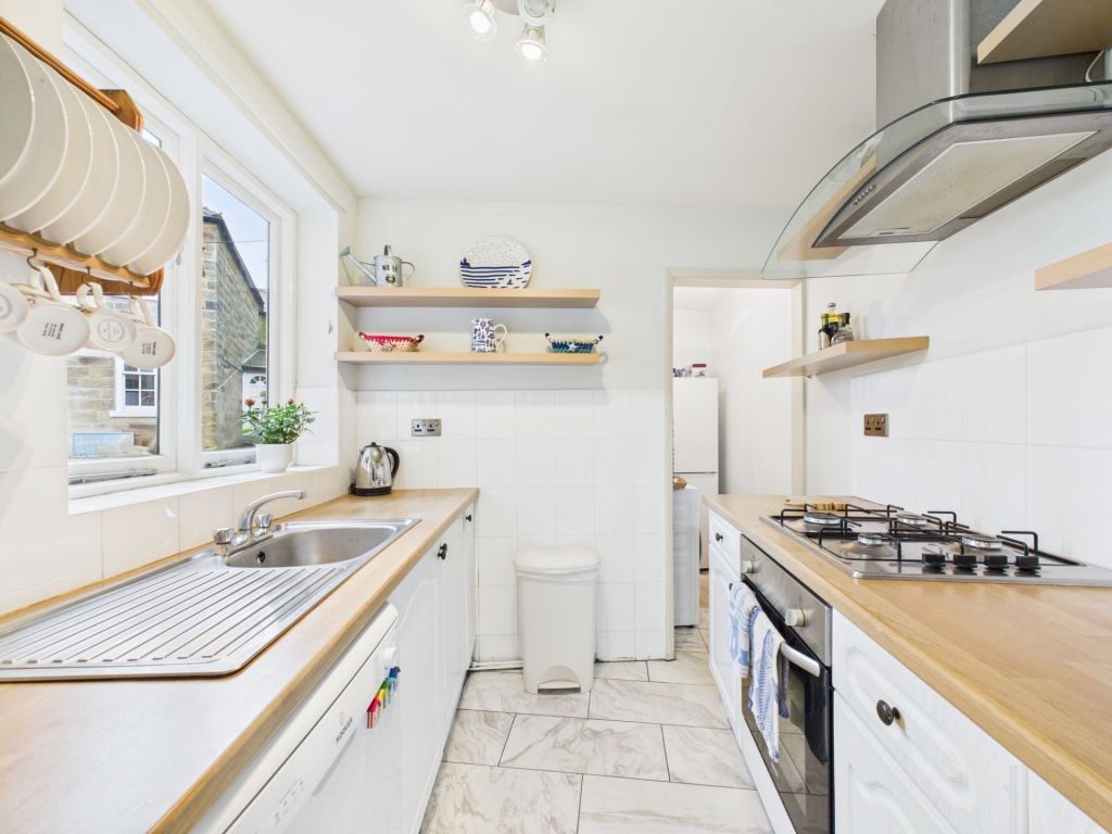 Property photo 3 of 30