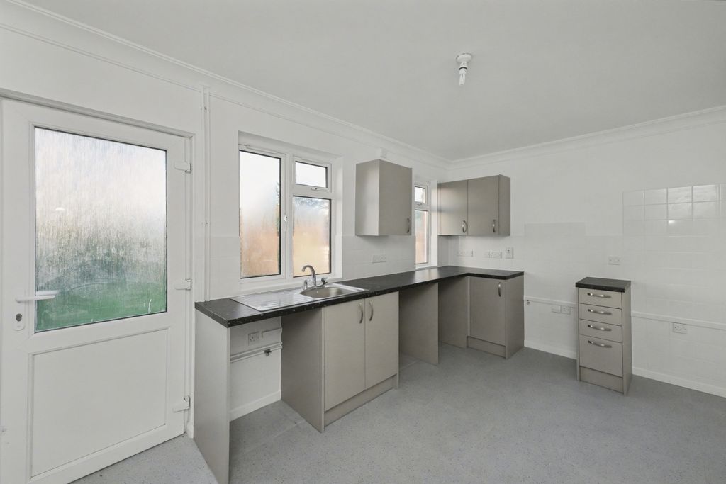 Property photo 2 of 12 20251212052216_Dsc_6116_Yrs5E.Jpg