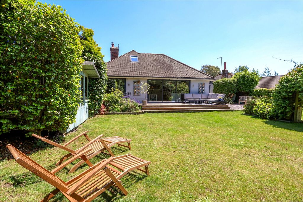 Property photo 1 of 27 Garden