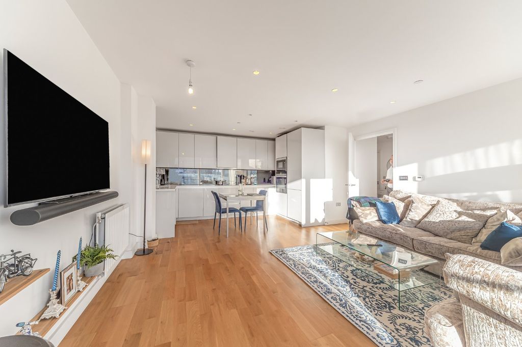 Property photo 1 of 11 Picture No. 06