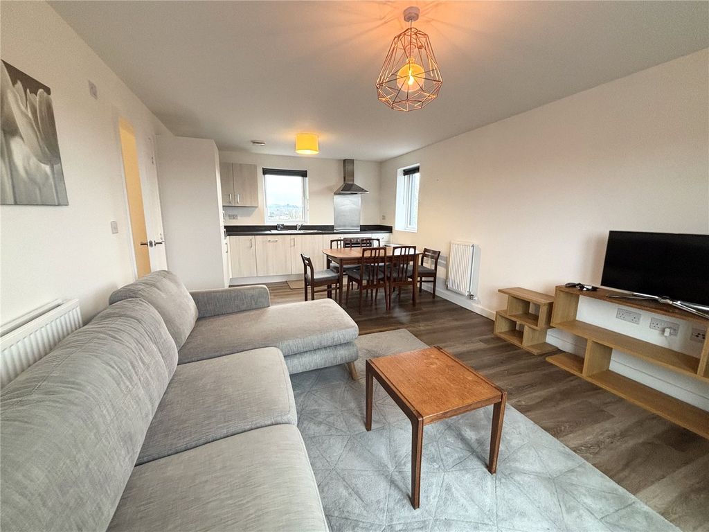 Property photo 1 of 8 Picture No. 03