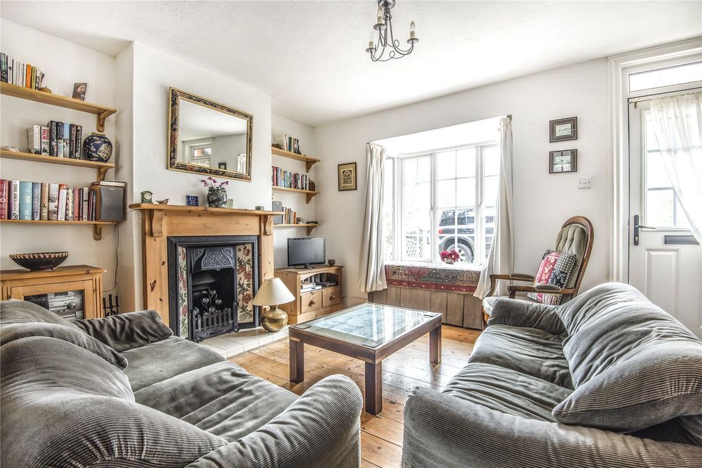 Property photo 2 of 11 Picture No. 47