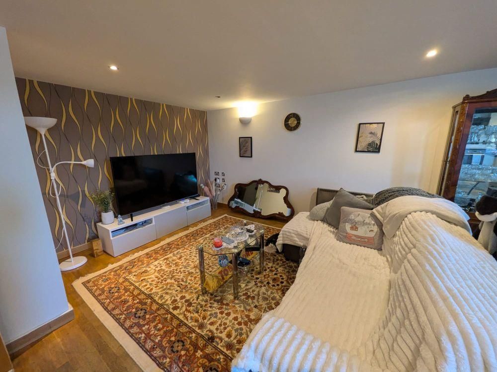 Property photo 2 of 13 2_.Jpg