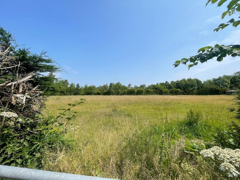 Property photo 3 of 5 Photo 2