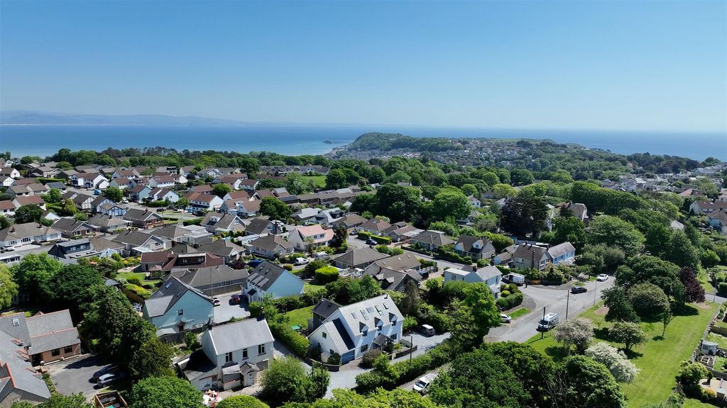 Property photo 2 of 62 Sequence 01.00_00_37_45.Still003.Jpg