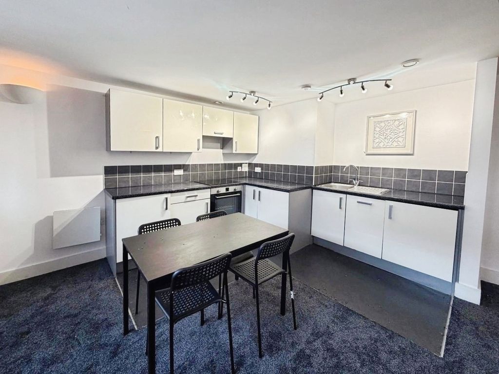 Property photo 2 of 7 Pbox-Img.Jpg