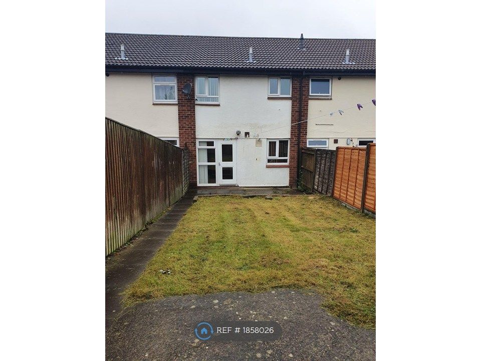 Property photo 2 of 16