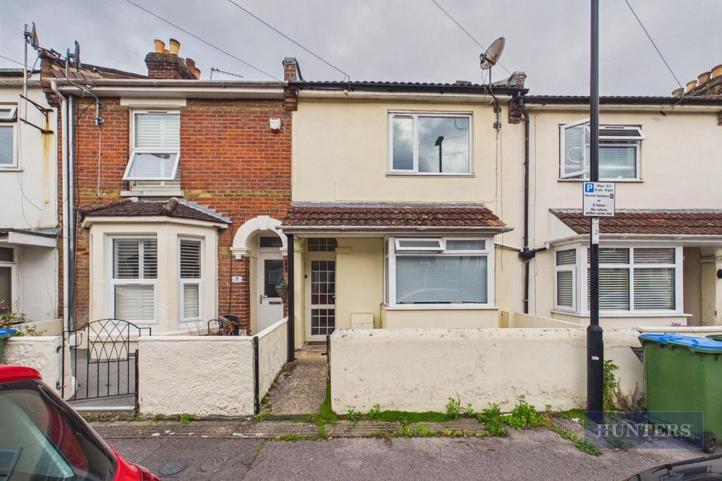 Property photo 1 of 5 9960Fc5844664002A5c70362Fb343ee6_100_Cam05152G0-Pr