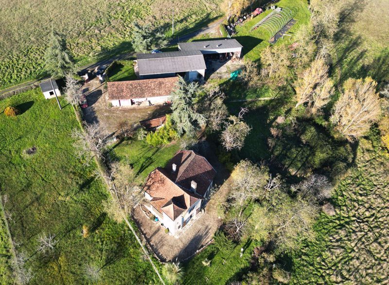 Property photo 3 of 31 Photo 3