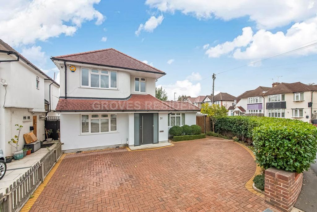 Property photo 1 of 20