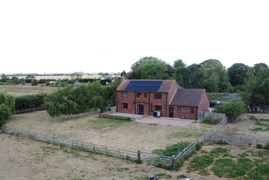 Property photo 1 of 19 Dji_0440.Jpeg