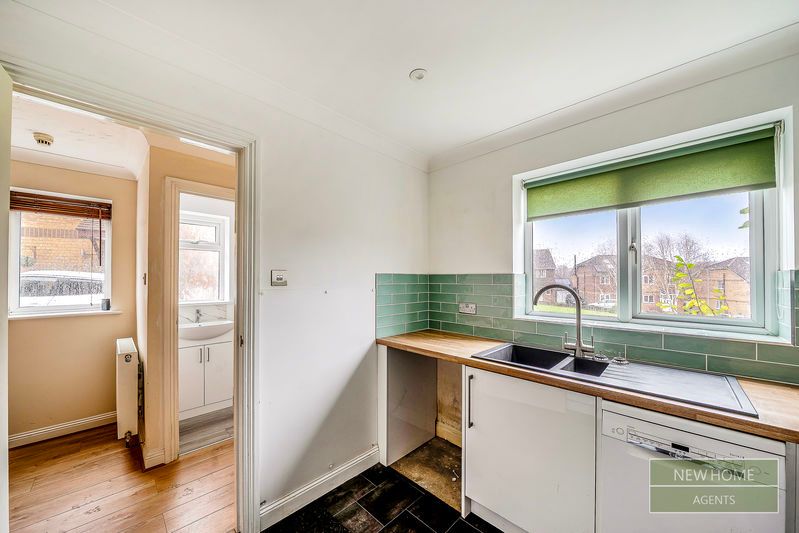 Property photo 3 of 17 Photo 10