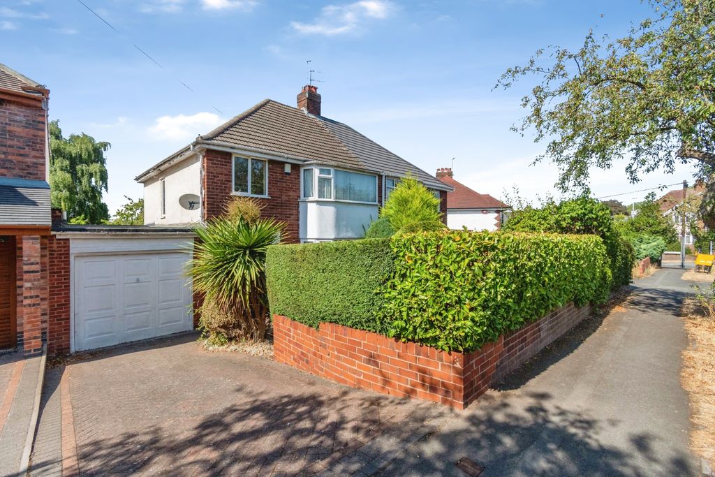 Property photo 1 of 15