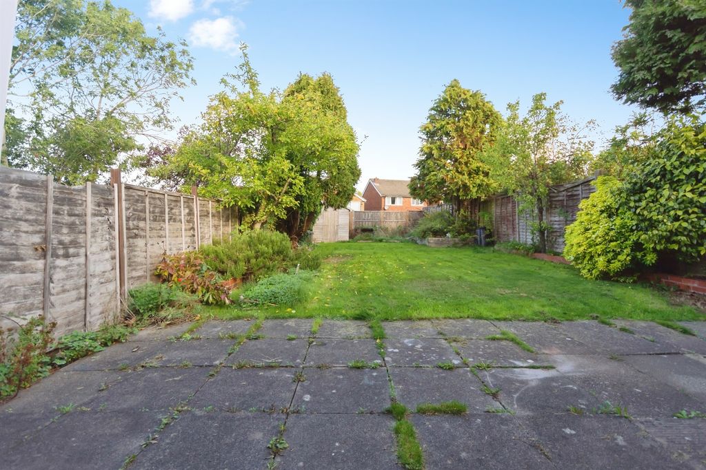 Property photo 2 of 24