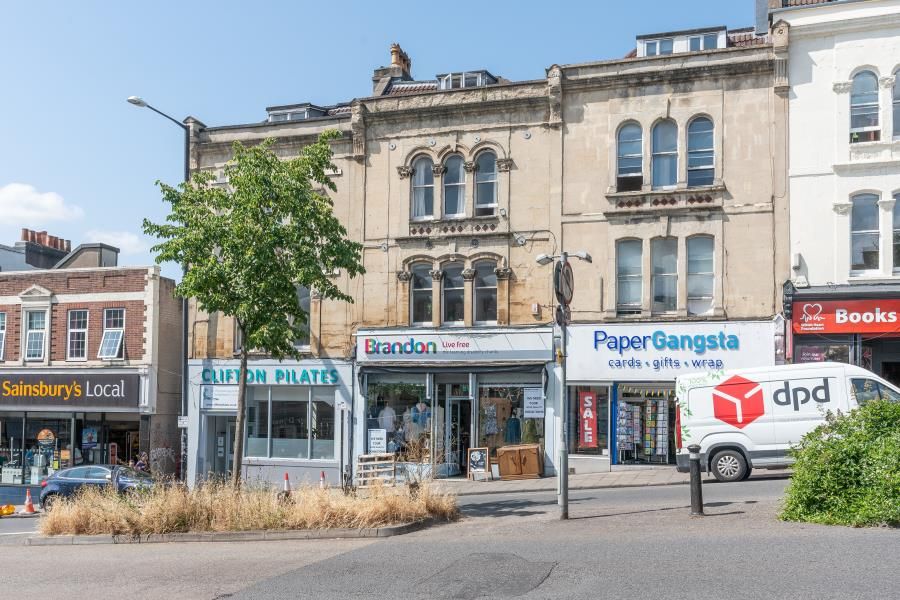 Property photo 1 of 6