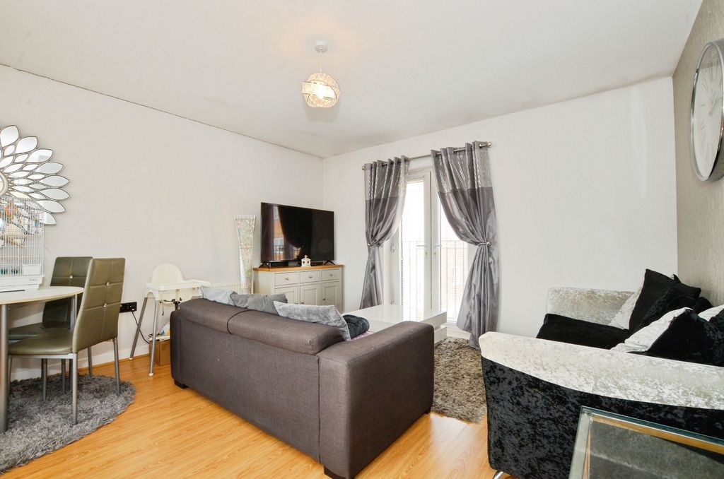 Property photo 2 of 10 Dsc_8990