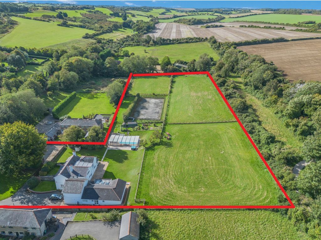 Property photo 2 of 31 Picture No. 41