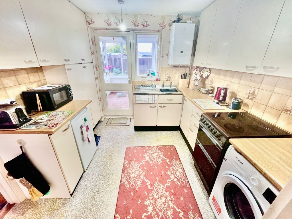 Property photo 3 of 17