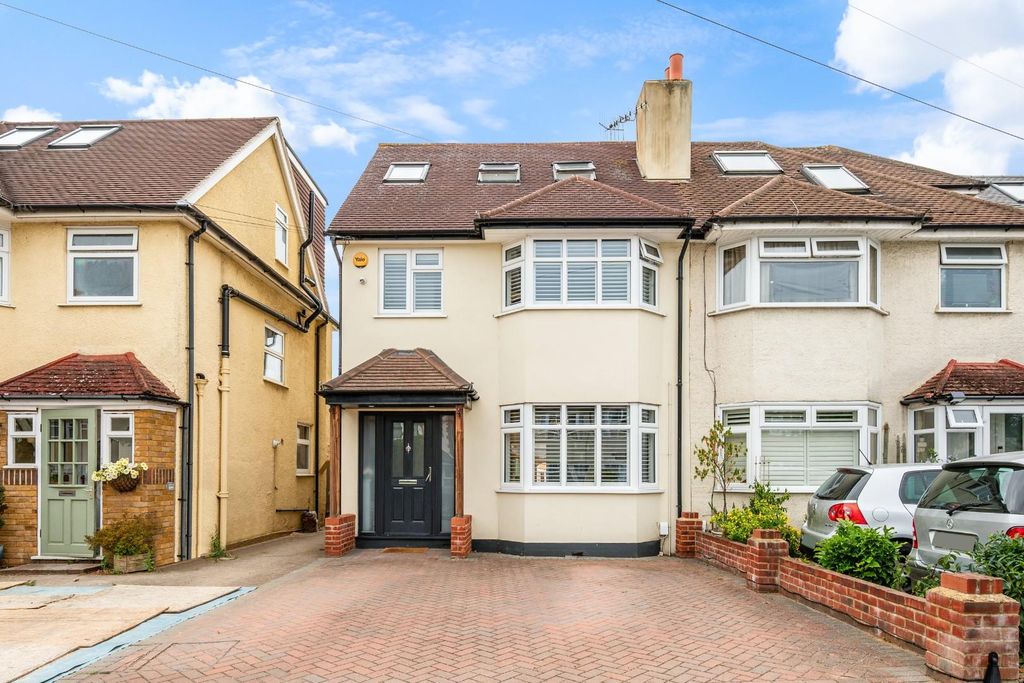 Property photo 1 of 14 Poole Road (14).Jpg