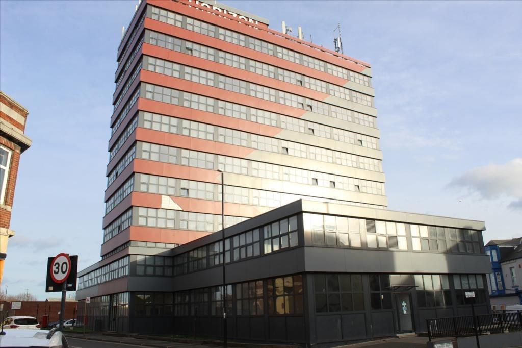 Property photo 2 of 14 46100_10309726_Img_00_0000