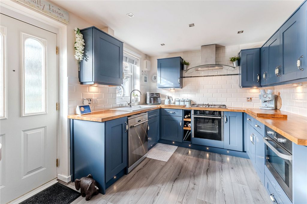 Property photo 3 of 16 Picture No. 08