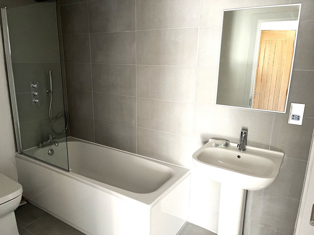 Property photo 3 of 3 Bathroom