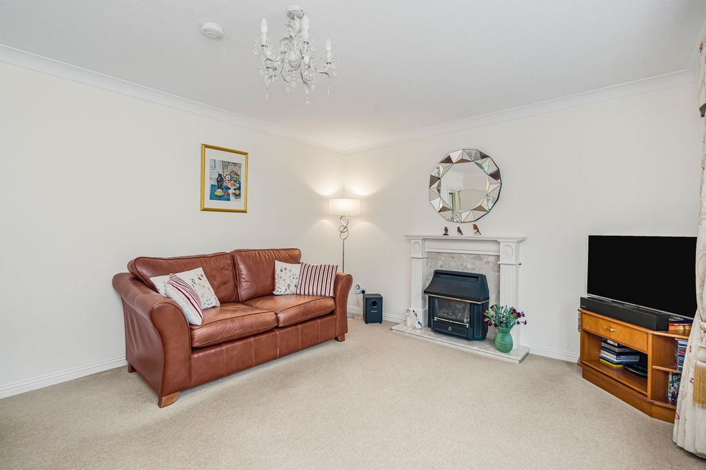 Property photo 3 of 30