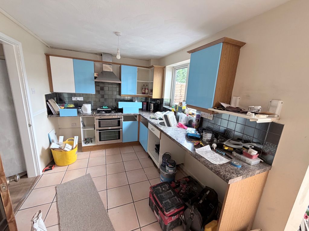 Property photo 3 of 10 Gallery