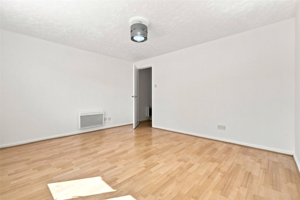 Property photo 2 of 13 Picture No. 07