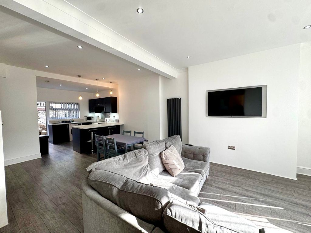 Property photo 1 of 33 023F7319-F9F7-4Dae-96c9-125107455854.Jpeg