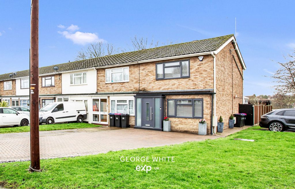 Property photo 1 of 29